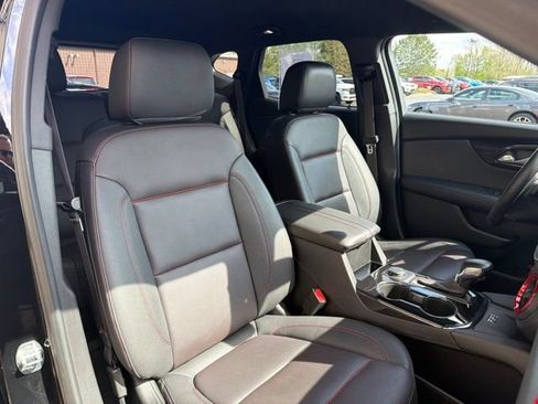 Used 2024 Chevrolet Blazer RS w/ Enhanced Convenience Package FWD image 5