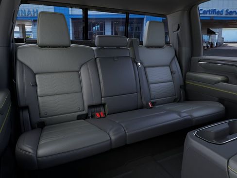 New 2026 Chevrolet Silverado 2500 ZR2 AWD/4WD image 18