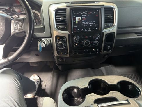 Used 2018 RAM 1500 Big Horn image 13