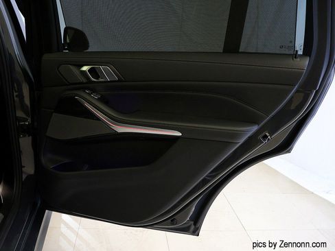 Used 2021 BMW X7 xDrive40i w/ M Sport Package image 35