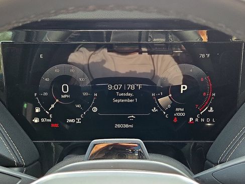 Used 2025 GMC Yukon XL Elevation w/ Elevation Premium Package AWD/4WD image 29