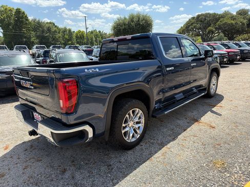 Used 2021 GMC Sierra 1500 SLT AWD/4WD image 5