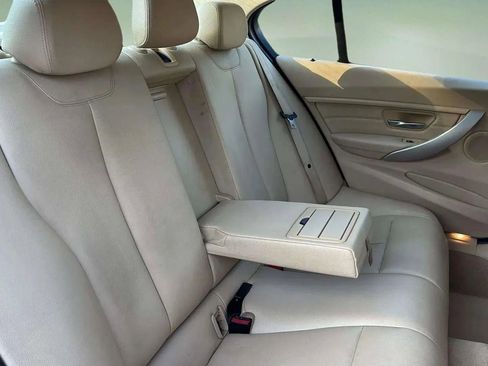 Used 2014 BMW 320i Sedan image 21