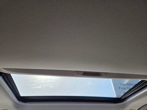 Used 2023 Toyota RAV4 XLE w/ Convenience Package FWD image 23