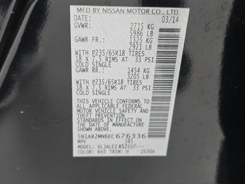 Used 2014 Nissan Pathfinder SV FWD image 34