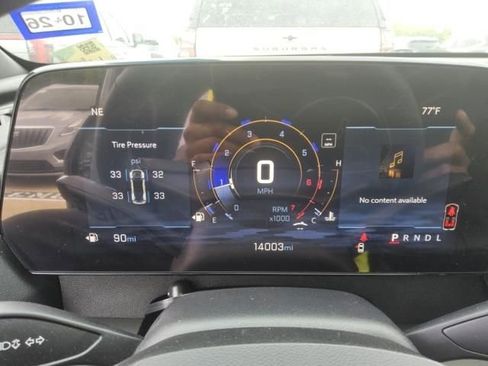 Used 2024 Chevrolet Traverse LT FWD image 4