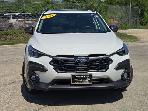 Certified 2024 Subaru Crosstrek 2.5i Limited w/ Crosstrek Mirror Package AWD/4WD image 4