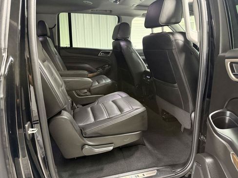 Used 2020 GMC Yukon XL Denali w/ Open Road Package AWD/4WD image 40
