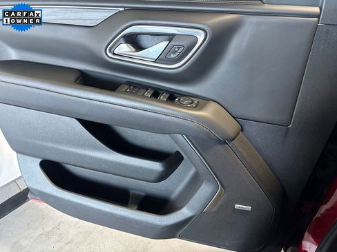 Used 2024 GMC Yukon SLT image 13