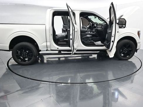 Used 2022 Ford F150 Platinum w/ Equipment Group 701A High AWD/4WD image 40