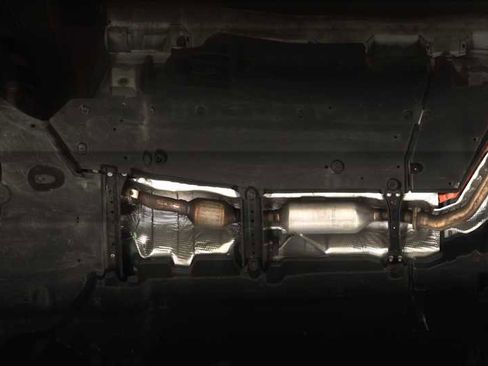 Used 2025 Toyota Camry SE image 13