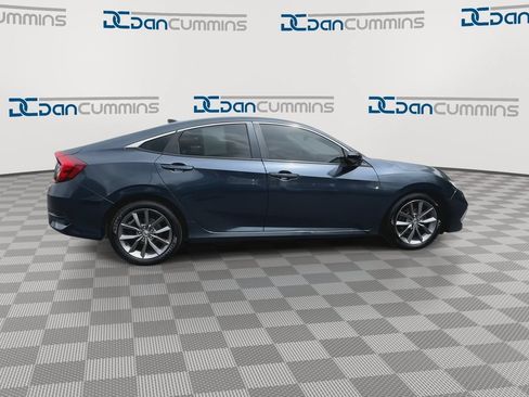 Used 2019 Honda Civic EX image 9