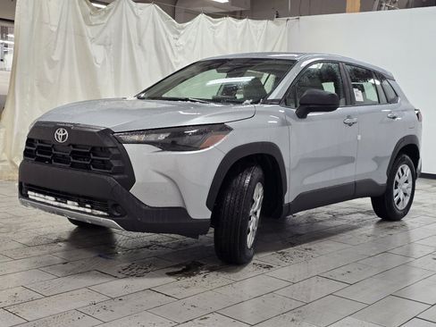 New 2026 Toyota Corolla Cross L image 9