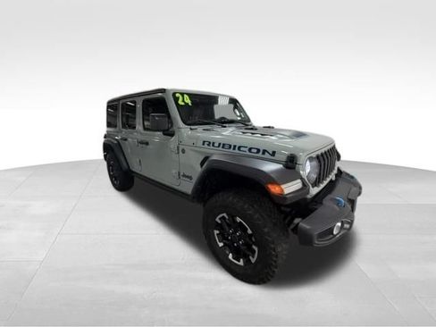 Used 2024 Jeep Wrangler Unlimited Rubicon 4xe AWD/4WD image 5