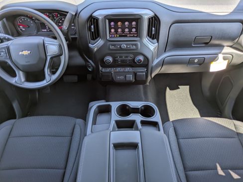 New 2026 Chevrolet Silverado 1500 Custom w/ Turbomax Blackout Package AWD/4WD image 9