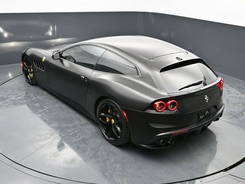 Used 2018 Ferrari GTC4Lusso T RWD image 63