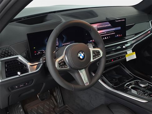 New 2026 BMW X5 xDrive40i w/ M Sport Package image 16