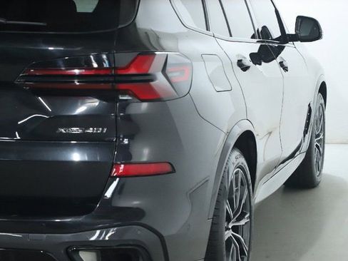 Certified 2024 BMW X5 xDrive40i w/ M Sport Package AWD/4WD image 46