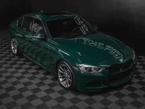 Used 2018 BMW 340i xDrive Sedan w/ Premium Package AWD/4WD image 23