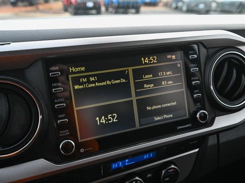 Used 2021 Toyota Tacoma SR5 image 36