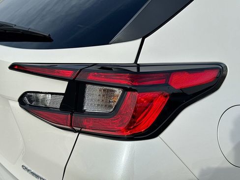 Certified 2025 Subaru Crosstrek 2.5i Limited w/ Crosstrek Mirror Package image 37