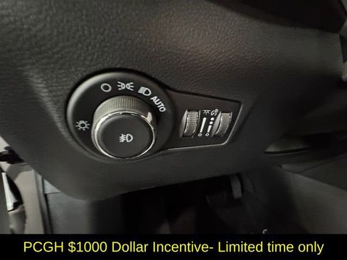 New 2026 Jeep Compass Trailhawk image 22