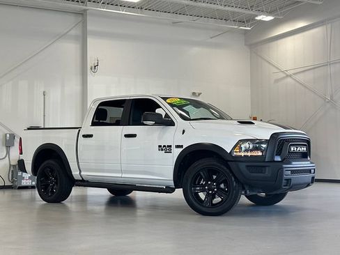 Used 2023 RAM 1500 Warlock AWD/4WD image 2