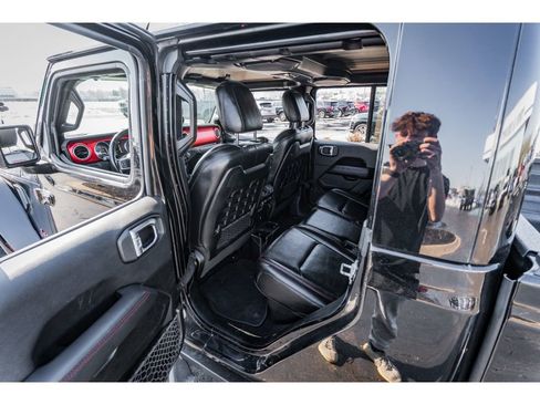 Used 2020 Jeep Gladiator Rubicon image 22