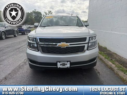 Used 2019 Chevrolet Suburban LT AWD/4WD image 8
