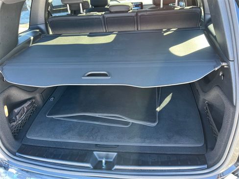 Certified 2025 Mercedes-Benz GLB 250 4MATIC image 19