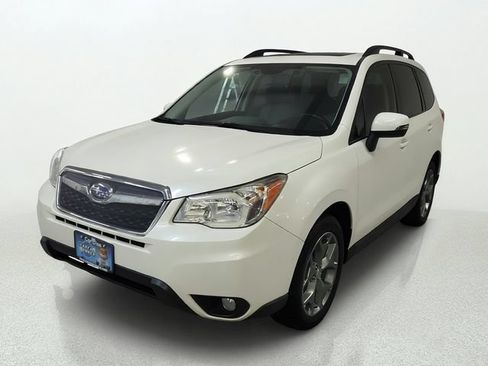 Used 2015 Subaru Forester 2.5i Touring w/ Eyesight & Navigation System AWD/4WD image 3
