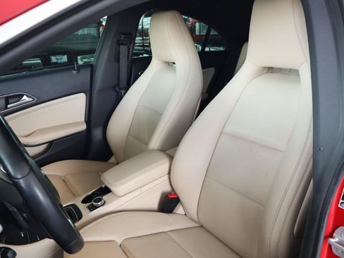 Used 2018 Mercedes-Benz CLA 250 image 14