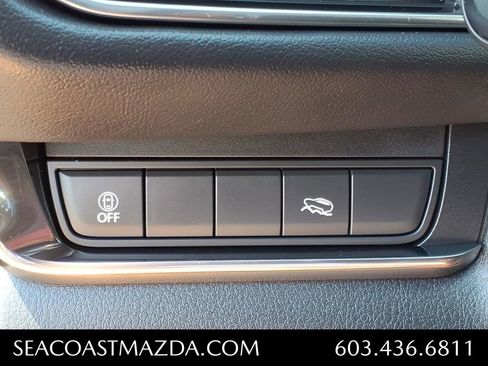 Certified 2023 MAZDA CX-30 AWD 2.5 S w/ Preferred Package image 18