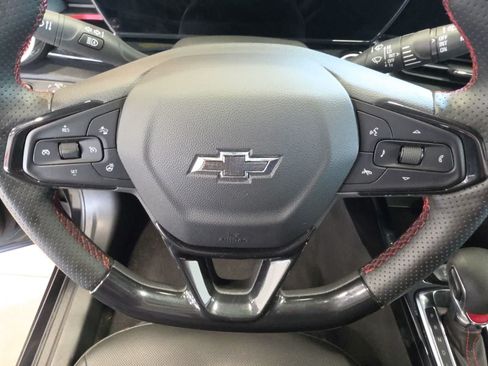 Used 2025 Chevrolet Trax RS w/ Driver Confidence Package FWD image 18