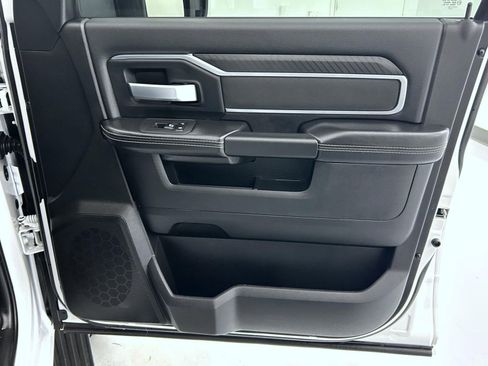 Certified 2025 RAM 2500 Big Horn image 16