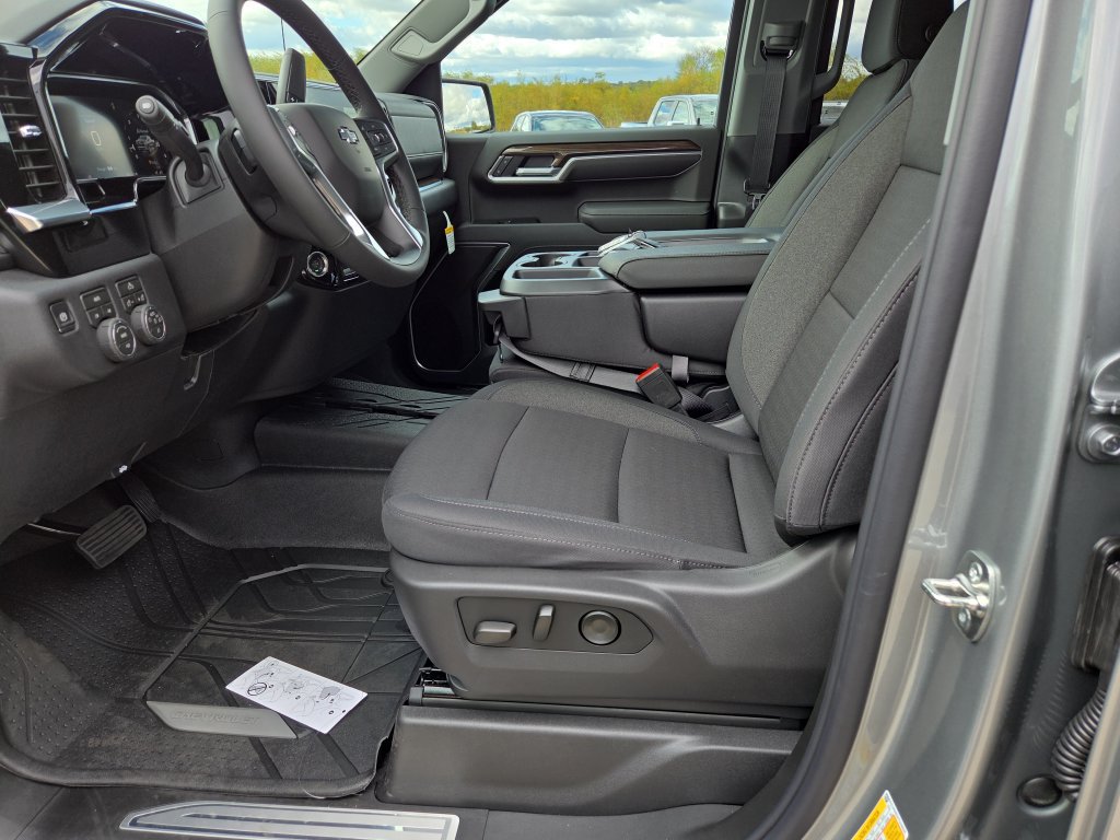 New 2026 Chevrolet Silverado 1500 RST AWD/4WD image 23