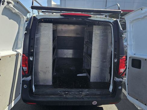 Used 2019 Mercedes-Benz Metris image 10
