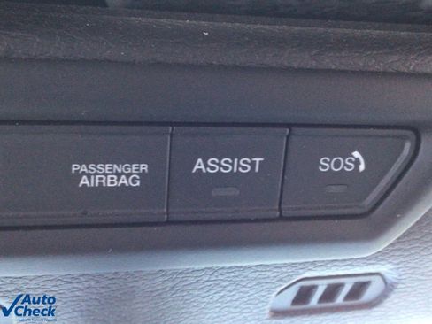 Used 2022 Jeep Wrangler Unlimited Rubicon image 31