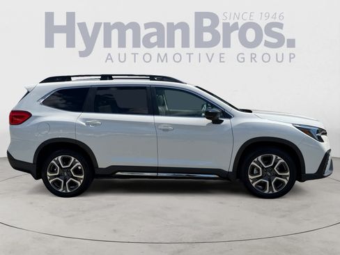 Used 2024 Subaru Ascent Limited w/ Technology Package AWD/4WD image 2
