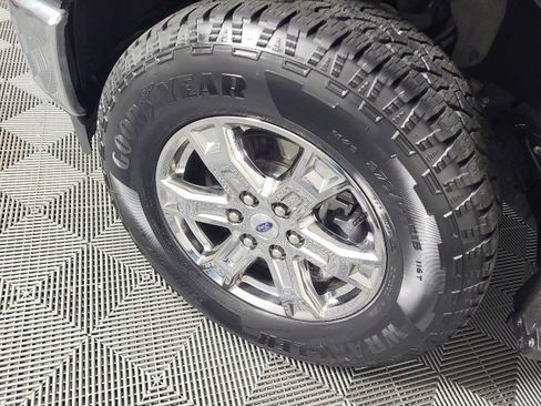 Used 2023 Ford F150 XLT w/ Equipment Group 302A High image 7