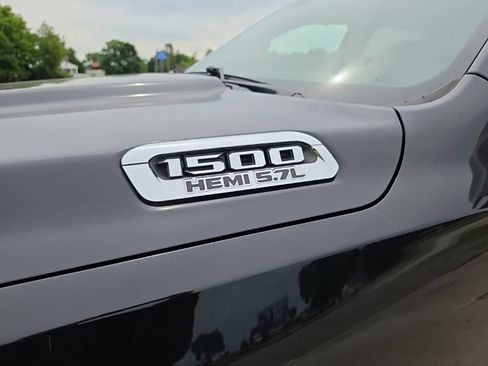 Used 2021 RAM 1500 Big Horn AWD/4WD image 4
