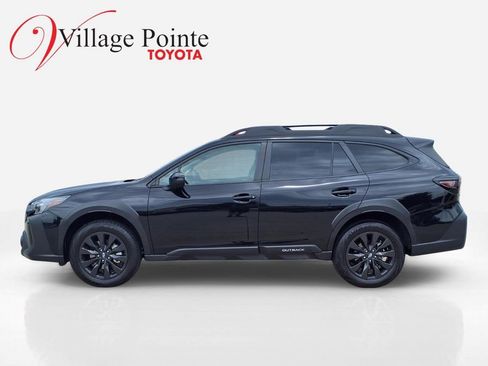 Used 2025 Subaru Outback Onyx Edition XT AWD/4WD image 2