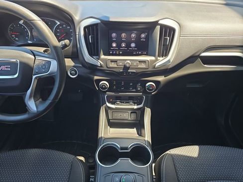 Certified 2022 GMC Terrain SLE FWD image 13