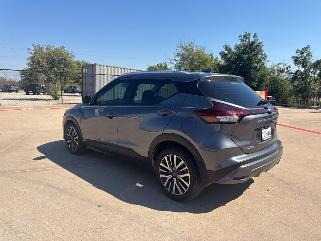 Certified 2024 Nissan Kicks SV FWD image 3