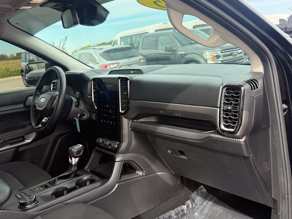 Used 2025 Ford Ranger XLT w/ Equipment Group 301A High AWD/4WD image 24