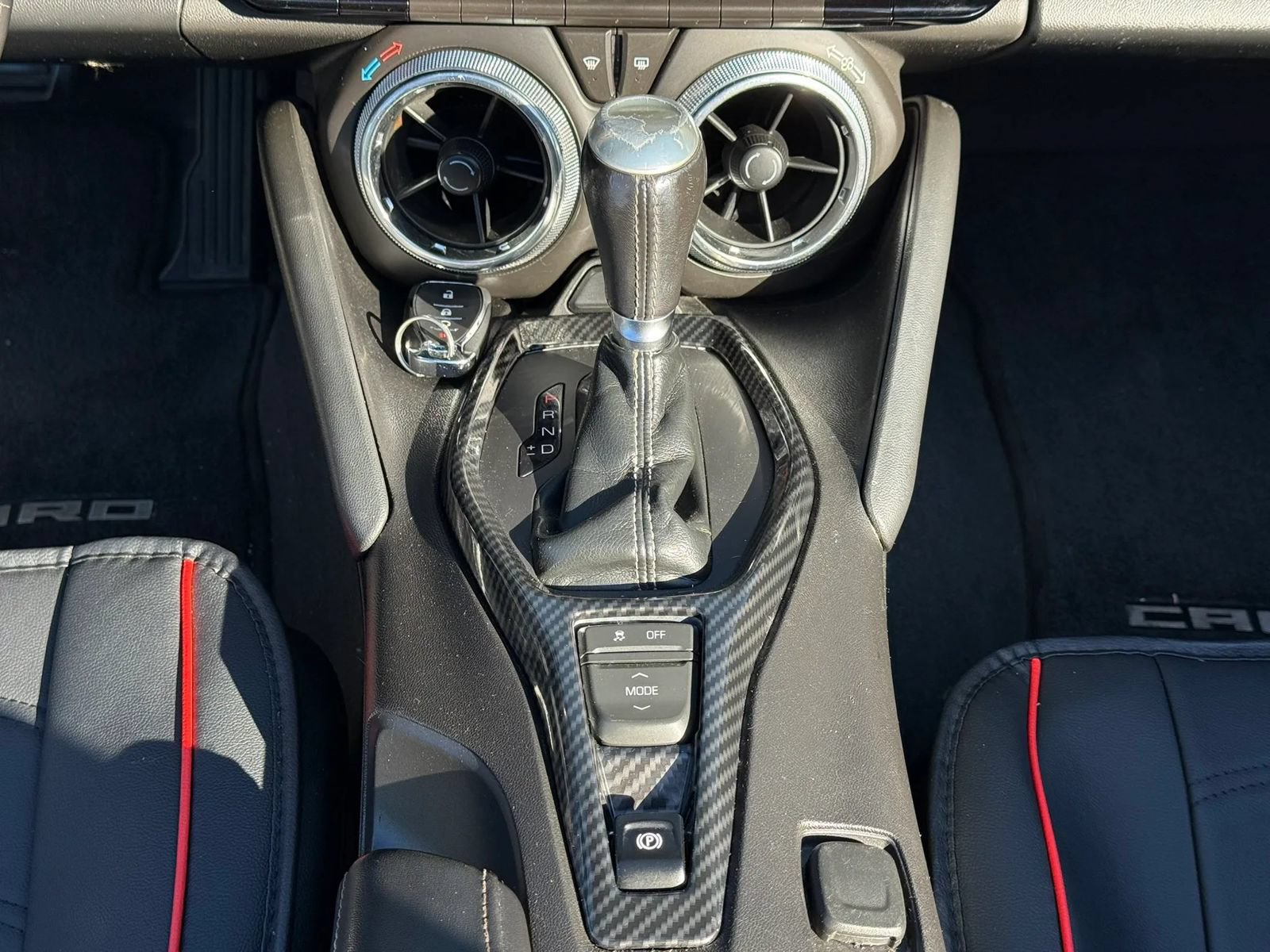 Used 2018 Chevrolet Camaro LT RWD image 14