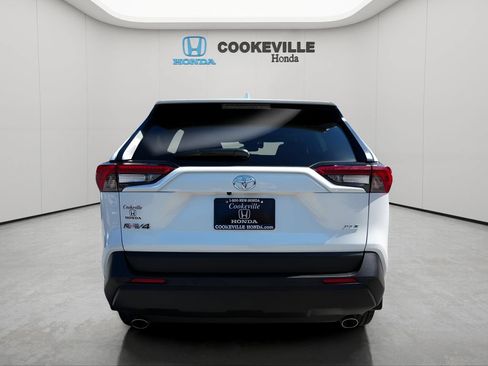 Used 2024 Toyota RAV4 XLE Premium w/ Weather Package FWD image 6