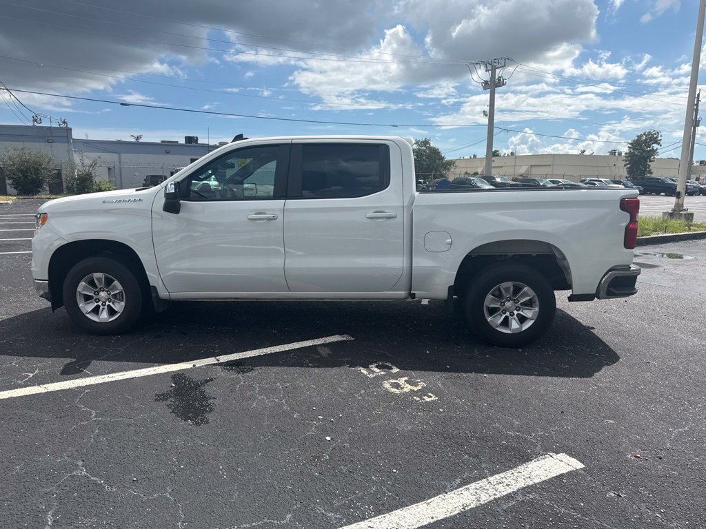 Used 2025 Chevrolet Silverado 1500 LT RWD image 8