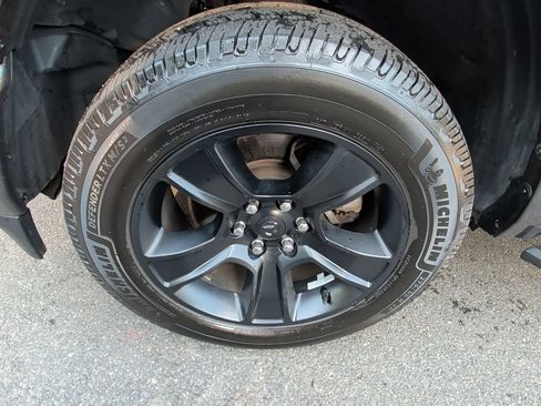 Used 2022 RAM 1500 Big Horn AWD/4WD image 9