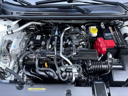 Used 2024 Nissan Sentra SR FWD image 11